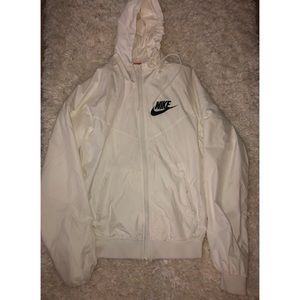 nike white windbreaker
